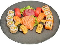 Sushi & Sashimi box (20 st.) - TeWoSu Utrecht