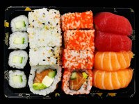 Sushi zalm tonijn - I Love Sushi Almere
