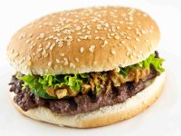 Saté beefburger menu - FMC Roosendaal