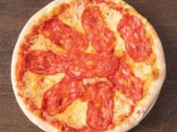 Pizza spianata piccante - Casa Di Lorenza Hilversum
